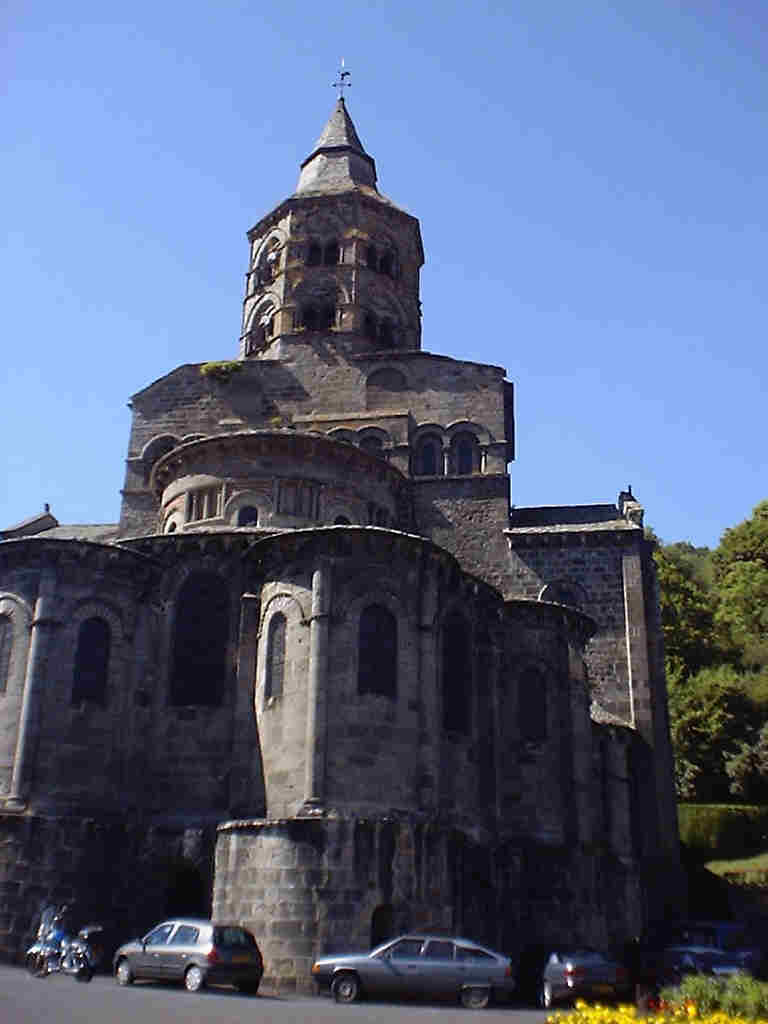 Basilique d'Orcival.